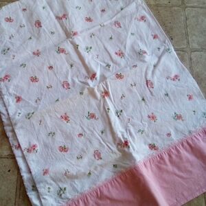 Mid-Century Pink Roses Pillowcase Set